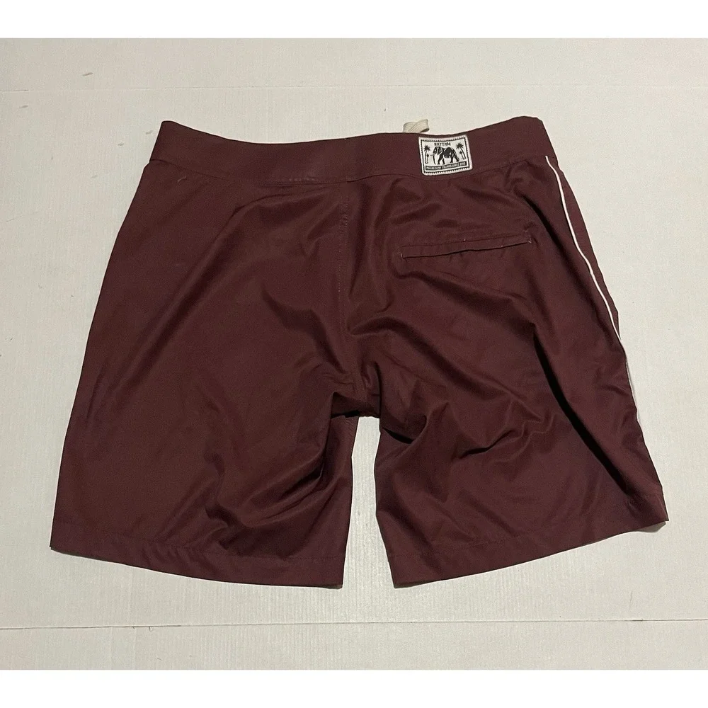 Rhythm Board Shorts Men's Size 32 X 9.5 Burgundy Maroon Stretch Swim Trunks